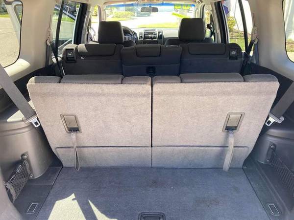 2008 NISSAN PATHFINDER WITH 3 ROWS AND RUNS GREAT!! - cars & trucks... for sale in Oldsmar, FL – photo 9