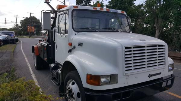 wrecker truck - cars & trucks - by owner - vehicle automotive sale for sale in New Brunswick, NJ – photo 3
