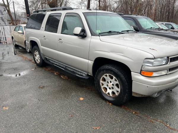 2005 Chevy suburban Z71 4X4 for sale in Whitman, MA