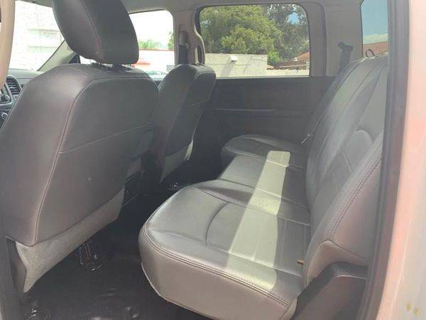 2016 RAM Ram Chassis 3500 SLT 4x4 4dr Crew Cab 172.4 in. WB Chassis for sale in TAMPA, FL – photo 16