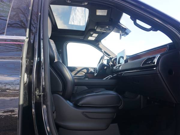 2019 Lincoln Navigator Reserve - - by dealer - vehicle for sale in Novi, MI – photo 11