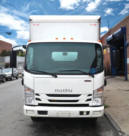 *2016 ISUZU NPR 16' Body - *ATTENTION* THIS WEEK ONLY!! PRICE for sale in Mount Vernon, NY – photo 2