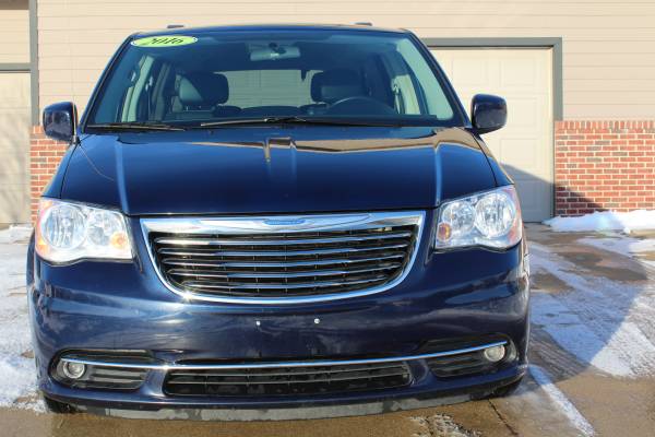 2016 Chrysler Town & Country - cars & trucks - by dealer - vehicle... for sale in Alta, IA – photo 5