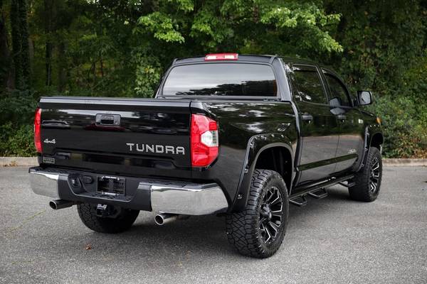 Toyota Tundra 4X4 Truck Lifted Custom Wheels Leather Bluetooth Nice! for sale in Roanoke, VA – photo 8