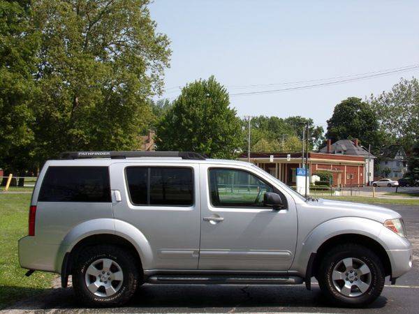 2006 Nissan Pathfinder LE 4WD for sale in Cleveland, OH – photo 9