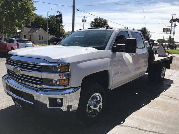 2015 Chevrolet Chevy Silverado 3500 HD Crew Cab Chassis Cab for sale in Fremont, NE – photo 2