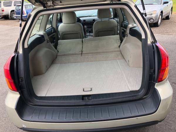 2006 Subaru Outback (New Head Gasket & Timing Belt! No Rust!) for sale in Jefferson, WI – photo 9