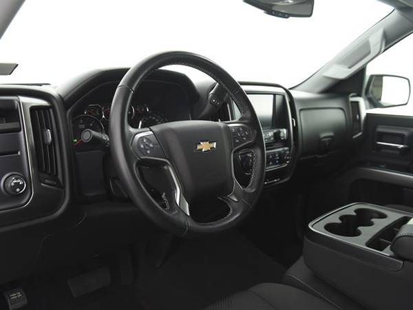 2018 Chevy Chevrolet Silverado 1500 Crew Cab LT Pickup 4D 5 3/4 ft for sale in Atlanta, GA – photo 2
