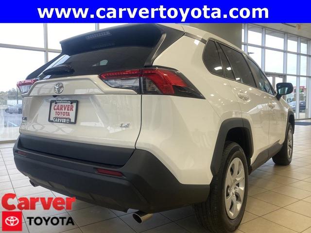 2022 Toyota RAV4 LE for sale in Taylorsville, IN – photo 6