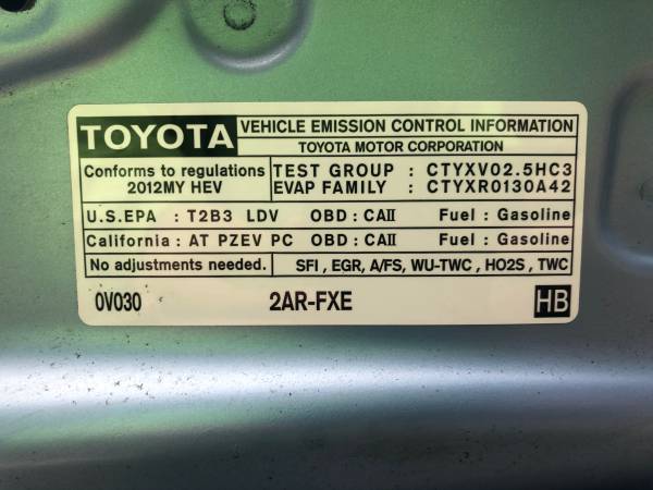 2012 Toyota Camry XLE Hybrid - cars & trucks - by owner - vehicle... for sale in Cedar Falls, IA – photo 10