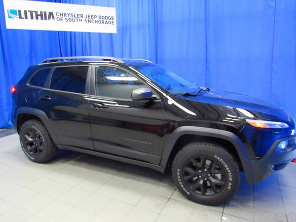 2018 Jeep Cherokee Trailhawk 4x4 for sale in Anchorage, AK – photo 3