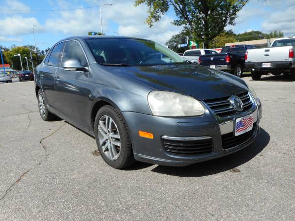2005 Volkswagen Jetta for sale in Grand Forks, ND – photo 3