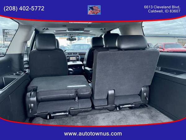2011 GMC Yukon XL 1500 - Auto Town USA - - by dealer for sale in Caldwell, ID – photo 6