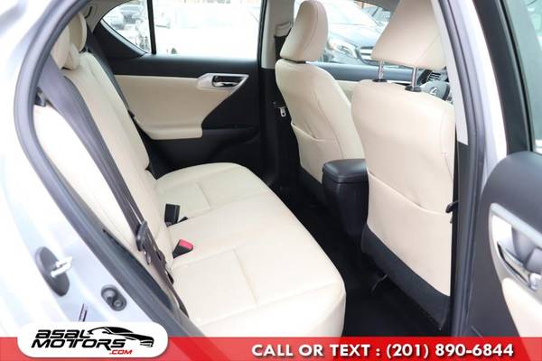 Take a look at this 2013 Lexus CT 200h-North Jersey for sale in East Rutherford, NJ – photo 12