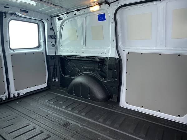 2018 Mercedes-Benz Metris WORKER Cargo Van 3D van White - FINANCE -... for sale in Long Beach, CA – photo 18