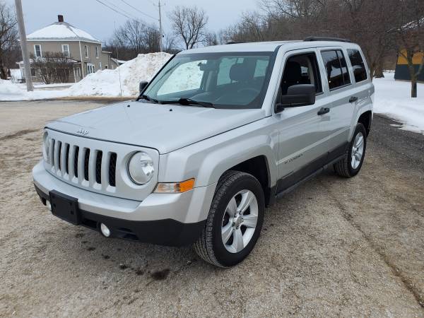 2011 JEEP PATRIOT SPORT! 4X4! RUNS STRONG! SOLID SUV! - cars & for sale in Lisbon, NY – photo 3