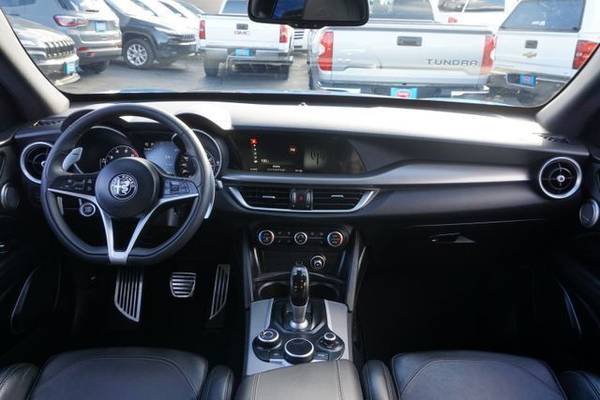 2018 Alfa Romeo Stelvio Ti Sport SUV 4D w/28K AWD LOADED Sport! for sale in Bend, OR – photo 18