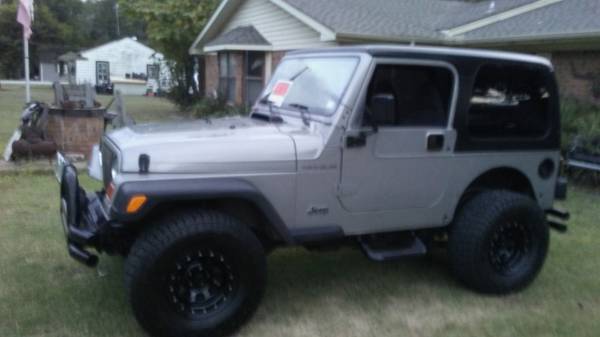 01 JEEP WRANGLER 4X4 4CYL 2DR HT for sale in Wylie, TX