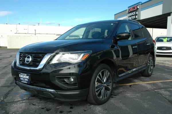 2017 Nissan Pathfinder 4x4 Platinum *Trade-In's Welcome* for sale in Green Bay, WI – photo 8