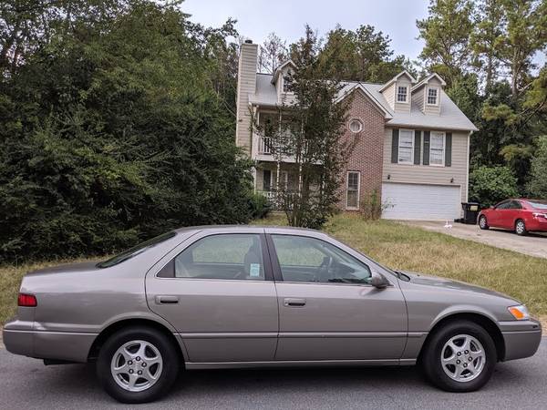 ONLY 48,000 MILES- OWNED BY A RETIREE -TOYOTA CAMRY XLE - SIDE AIRBAGS for sale in Powder Springs, TN – photo 10