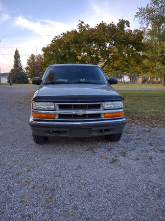 2001 Chevy Blazer for sale in Lima, OH – photo 3