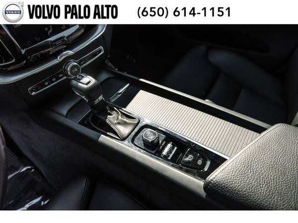 2019 Volvo XC60 T5 AWD Momentum - SUV for sale in Palo Alto, CA – photo 17