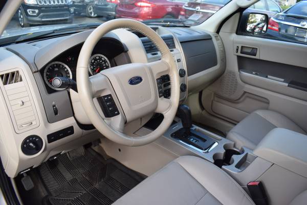 ***2011 FORD ESCAPE XLT-80K MILES*** SUNROOF, USB, AUX!!! for sale in Taylor, MI – photo 21