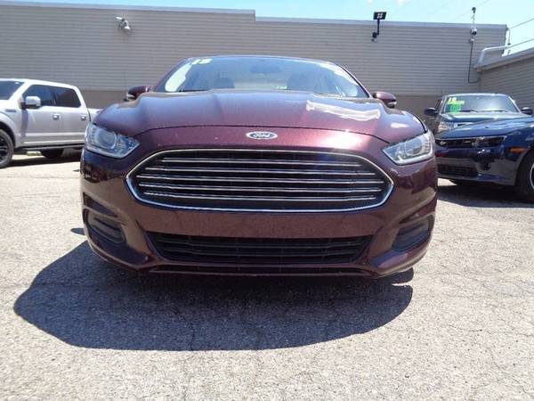 2013 Ford Fusion ~ Nicely Equipped 4 Door ~ Good on Gas ~ We Finance ! for sale in Howell, MI – photo 6