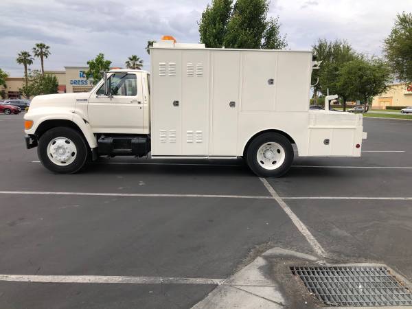 Ford F700 CA Legal for sale in Bakersfield, CA – photo 5
