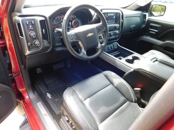 2018 *Chevrolet* *Silverado 1500* *4WD Crew Cab 143.5 L for sale in Fayetteville, AR – photo 20