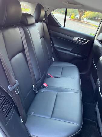 2016 Lexus CT 200h Hybrid Hatchback 34k Miles - White - cars & for sale in Santa Barbara, CA – photo 13