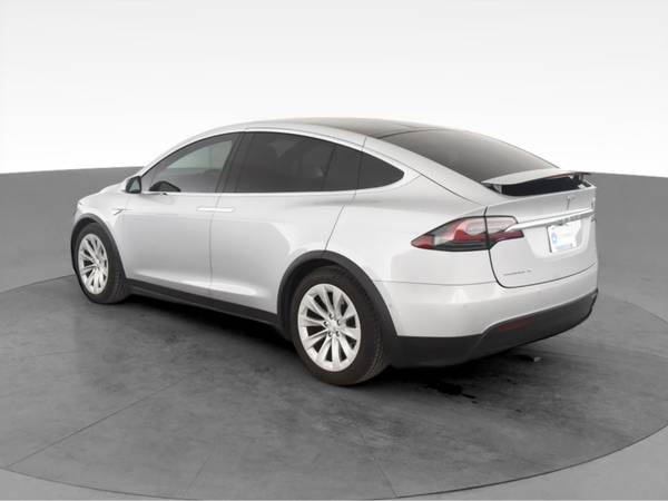 2016 Tesla Model X 75D Sport Utility 4D suv Silver - FINANCE ONLINE... for sale in San Diego, CA – photo 7