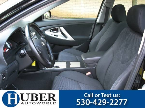 2011 Toyota Camry SE - Only 104k miles, Black, Moonroof, NICE! for sale in NICHOLASVILLE, KY – photo 6