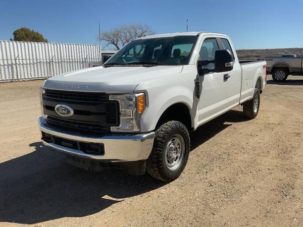 2018 Ford F250 Super Cab XLT - - by dealer - vehicle for sale in Pittsburgh, PA – photo 9