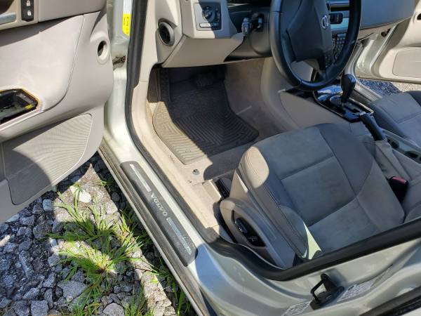 TRADE FOR RANGER/SUBARU! 2006 VOLVO S40 NO RUST CLEAN TITLE for sale in Manchester, VT – photo 10