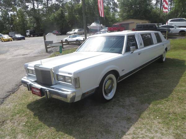 1988 Lincoln Town Car LIMO - - by dealer - vehicle for sale in Pensacola, FL – photo 2