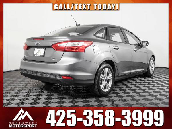 2013 *Ford Focus* SE FWD - cars & trucks - by dealer - vehicle... for sale in Lynnwood, WA – photo 5