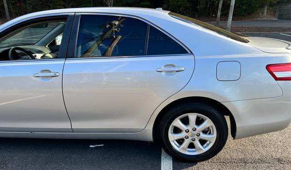 2010 Toyota Camry LE 166K, well maintaines clean inside and out for sale in Snellville, GA – photo 13