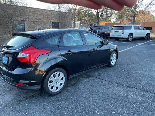 2012 Ford Focus SE - - by dealer - vehicle automotive for sale in Richmond , VA – photo 7