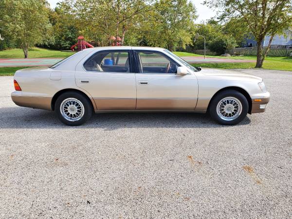 "Impeccable" 1999 Lexus LS400 (1owner, ONLY 80K, FULLY Loaded) for sale in Woodstock, IL – photo 7