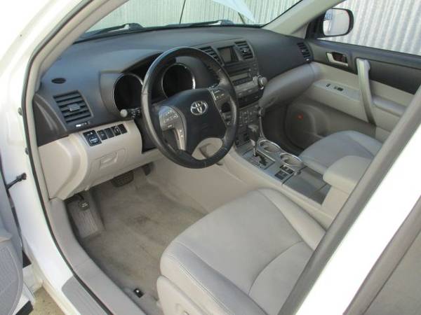 2010 Toyota Highlander W/Warranty Included - cars & trucks - by... for sale in Santa Clara, CA – photo 12