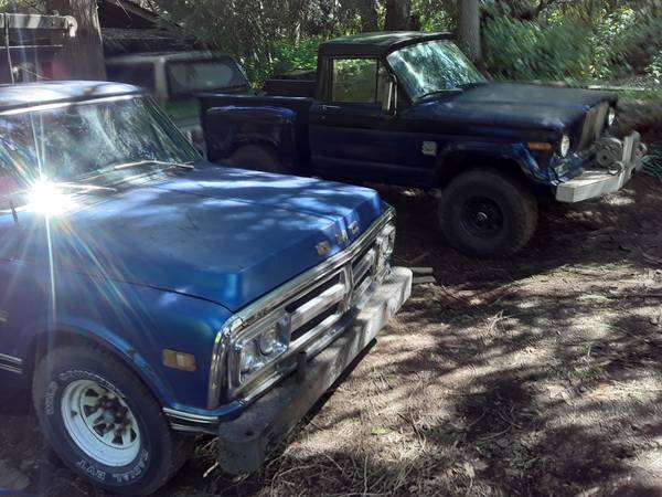 72 Gmc truck with 70 Gmc parts truck for sale in La Conner, WA – photo 3