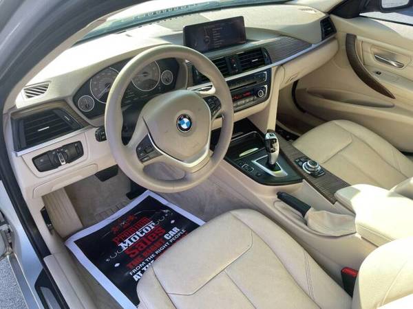 2012 BMW 328i CLEAN CARFAX FULLY LOADED MINT CONDITION for sale in Louisville, KY – photo 12