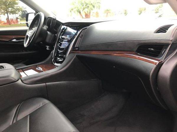 2015 Cadillac Escalade Luxury - EVERYBODY RIDES!!! for sale in Metairie, LA – photo 17