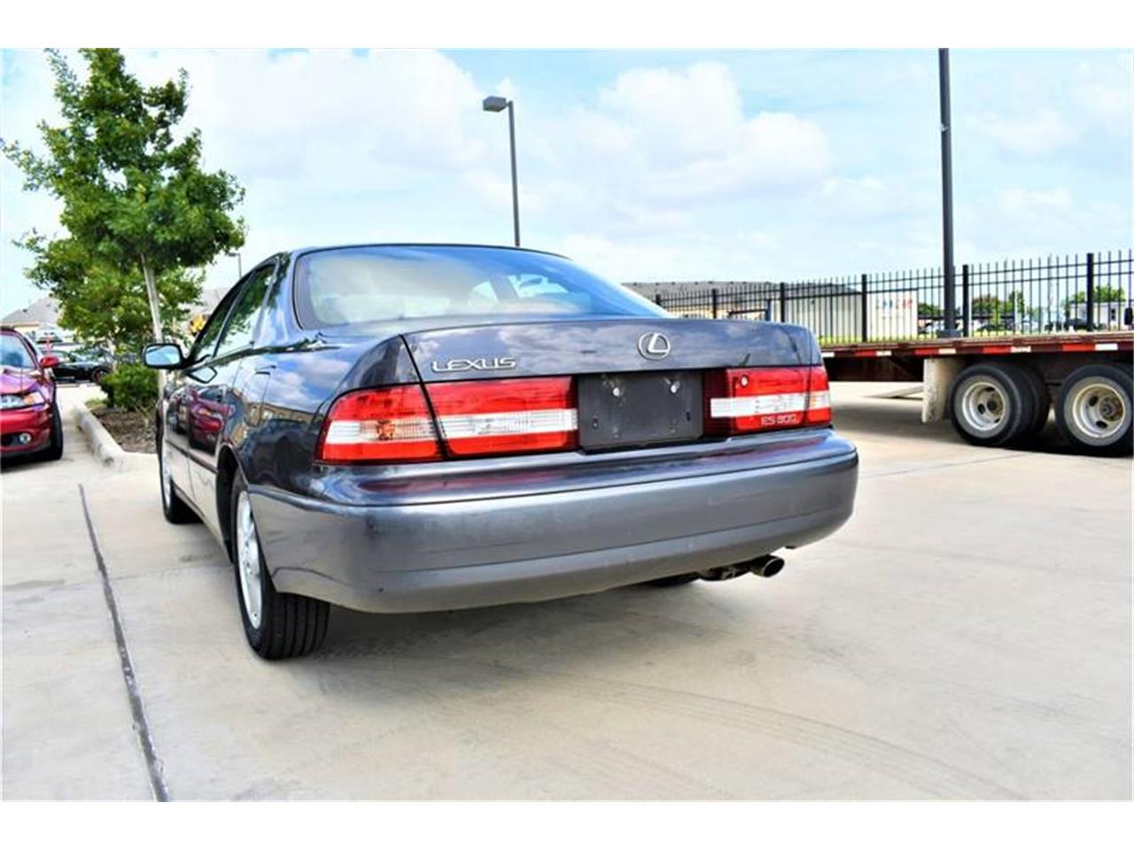 2000 Lexus ES300 for sale in Houston, TX – photo 4