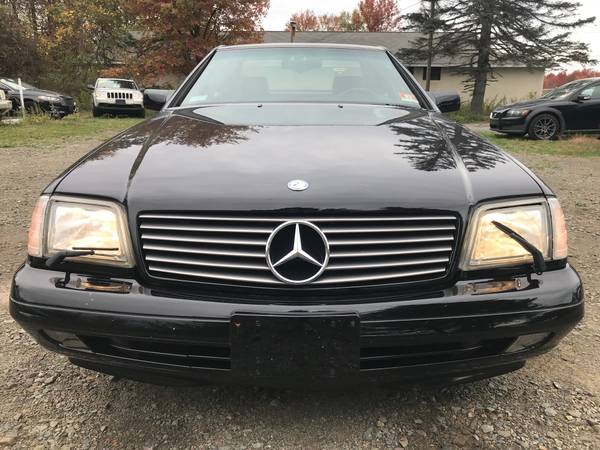 1996 MERCEDES-BENZ SL-320 CONVERTIBLE, LOW MILES, LIKE NEW. for sale in Mount Pocono, PA – photo 3