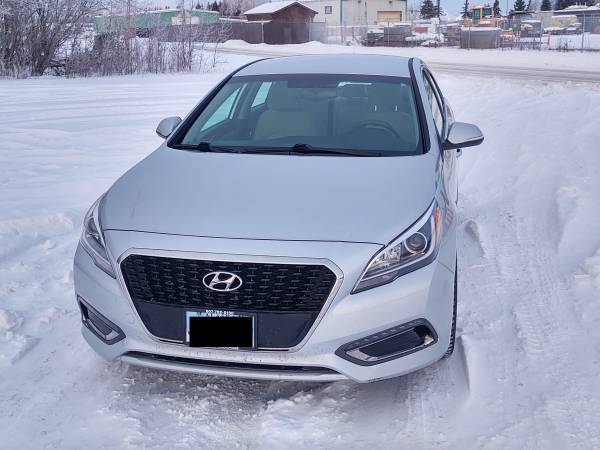 2017 Hyundai Sonata Hybrid SE - UBER Special - - by for sale in Anchorage, AK – photo 3