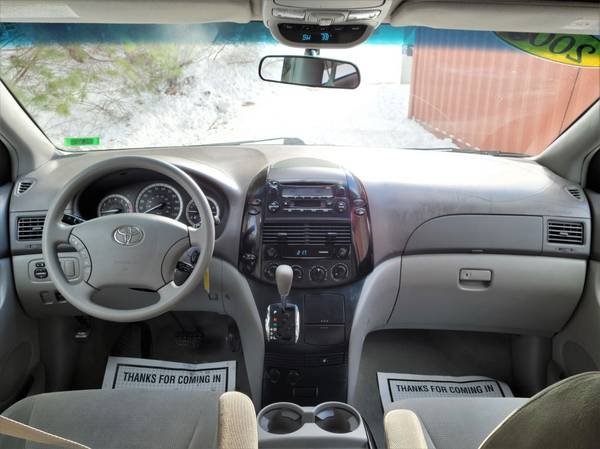 2004 Toyota Sienna LE AWD, 137K, Auto, AC, 7-Pass, Rear for sale in Belmont, VT – photo 17