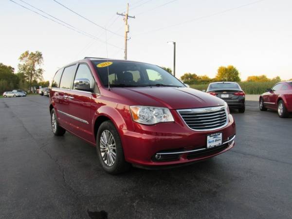2013 Chrysler Town & Country Touring L for sale in Grayslake, IL – photo 9