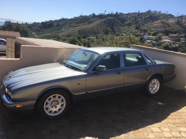 2004 Jaguar XJ8 owned by Hollywood icon for sale in Santa Barbara, CA – photo 2